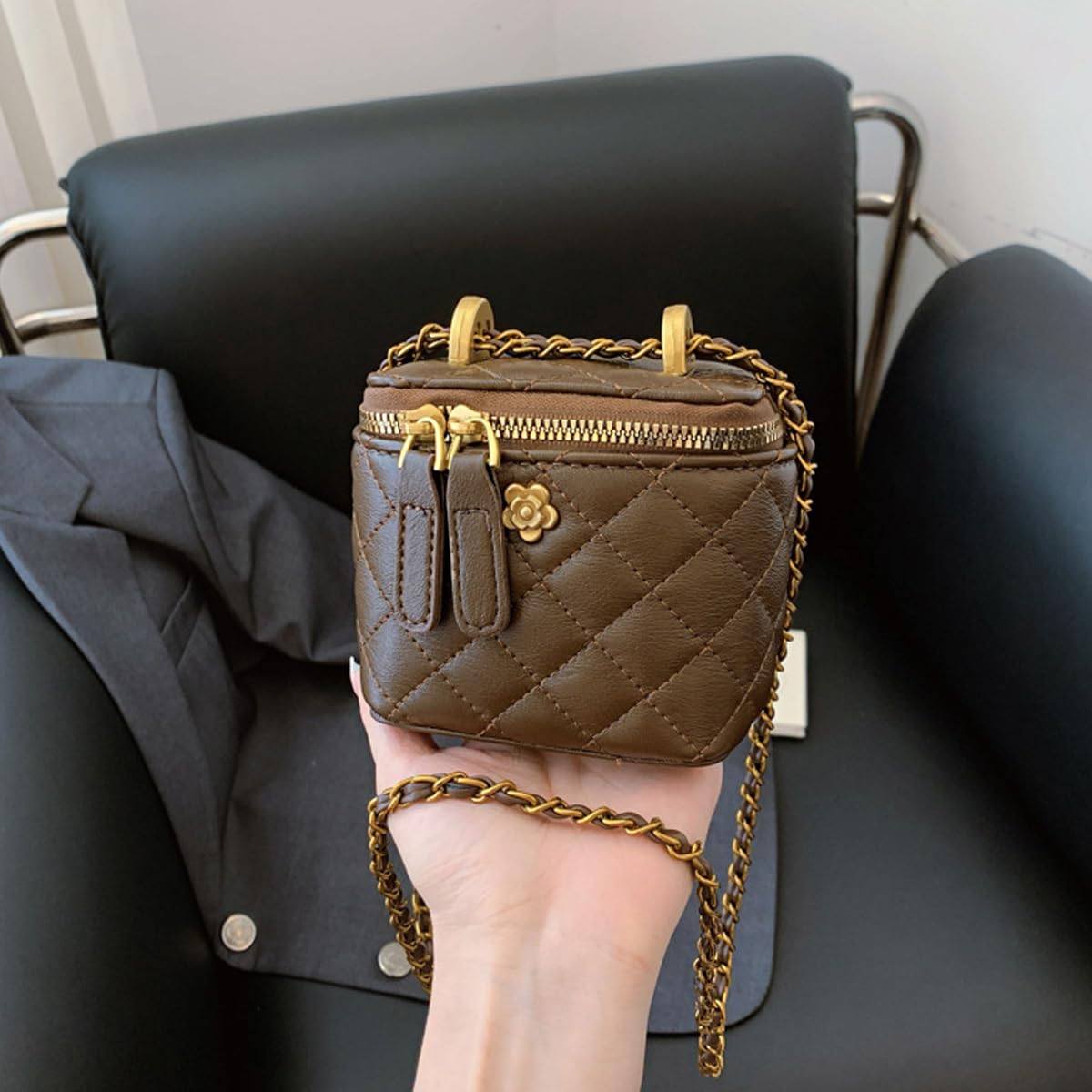 Quilted Leather Crossbody Bag with Chain Strap L5502